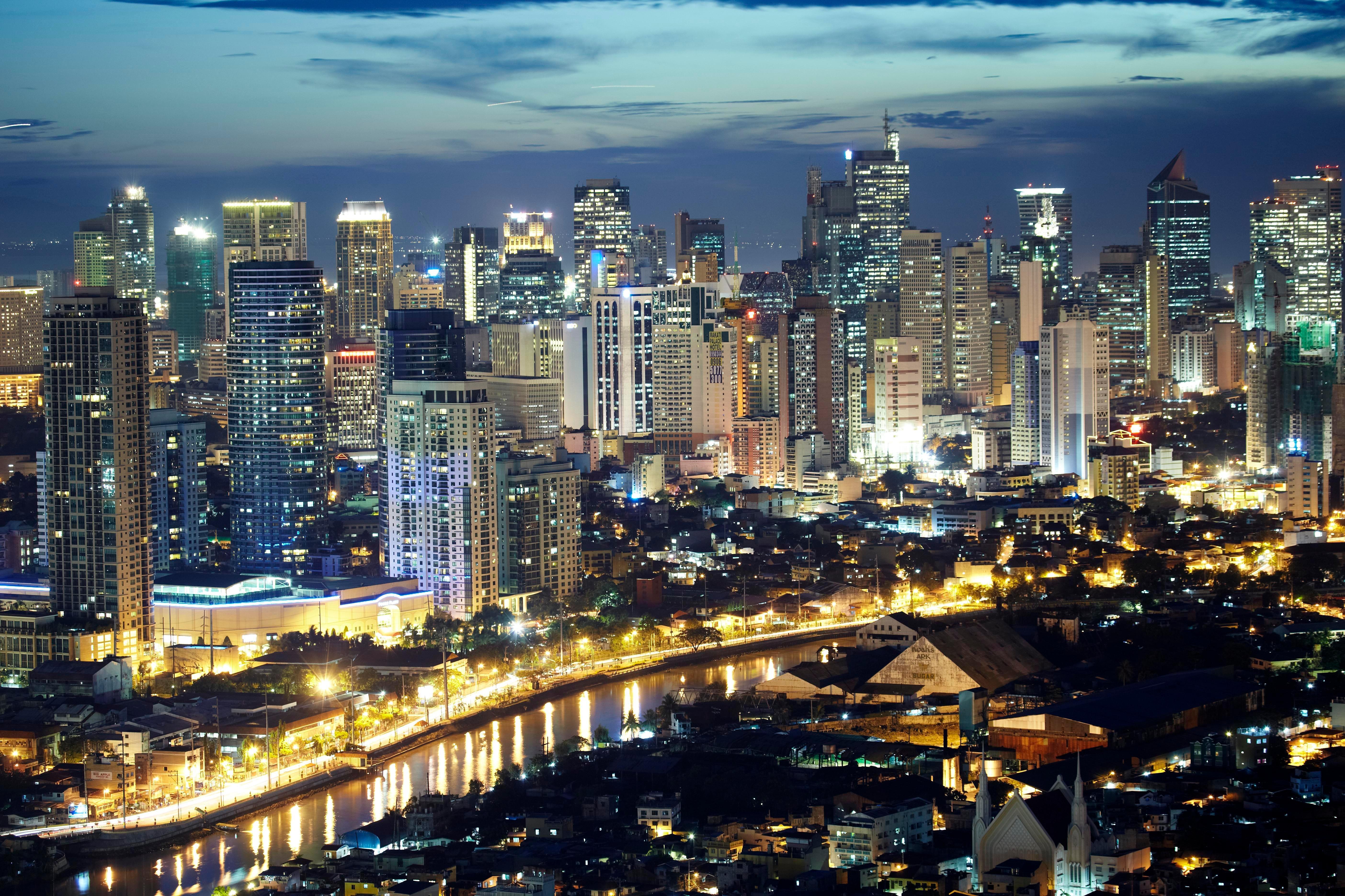 Crowne Plaza Manila Galleria By Ihg Pasig City Exterior photo